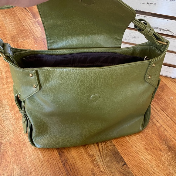BNWOT adorable Matt and Nat army green bundle including purse & matching wallet - Picture 3 of 11